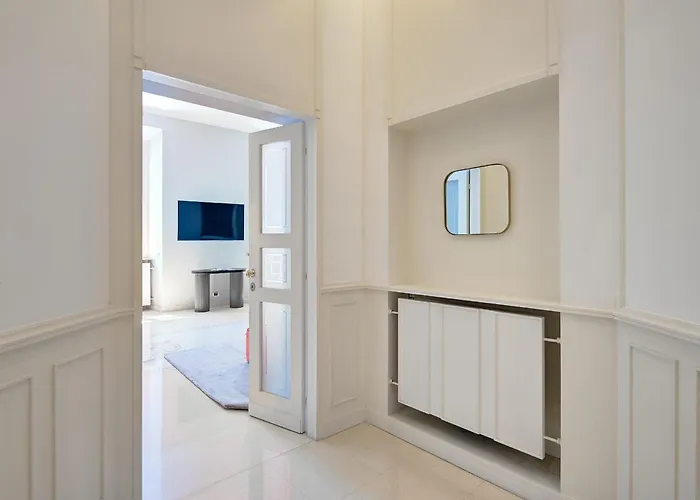San Giovanni 3br Balcony View Irex Rome