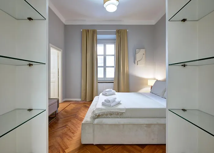 Apartment San Giovanni 3br Balcony View Irex *