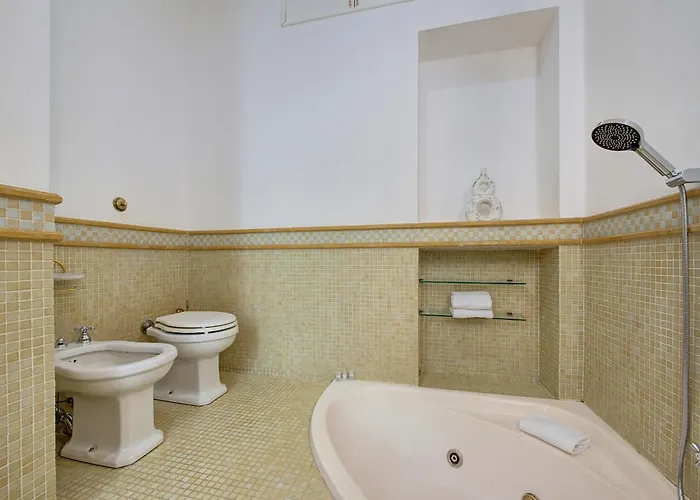 Apartment San Giovanni 3br Balcony View Irex Rome
